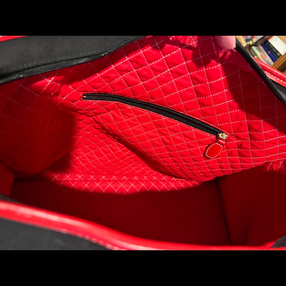Kate Spade Carryon Duffle Lisbon Vintage Red Leather Trim Red Quilted Inside - Picture 6 of 9